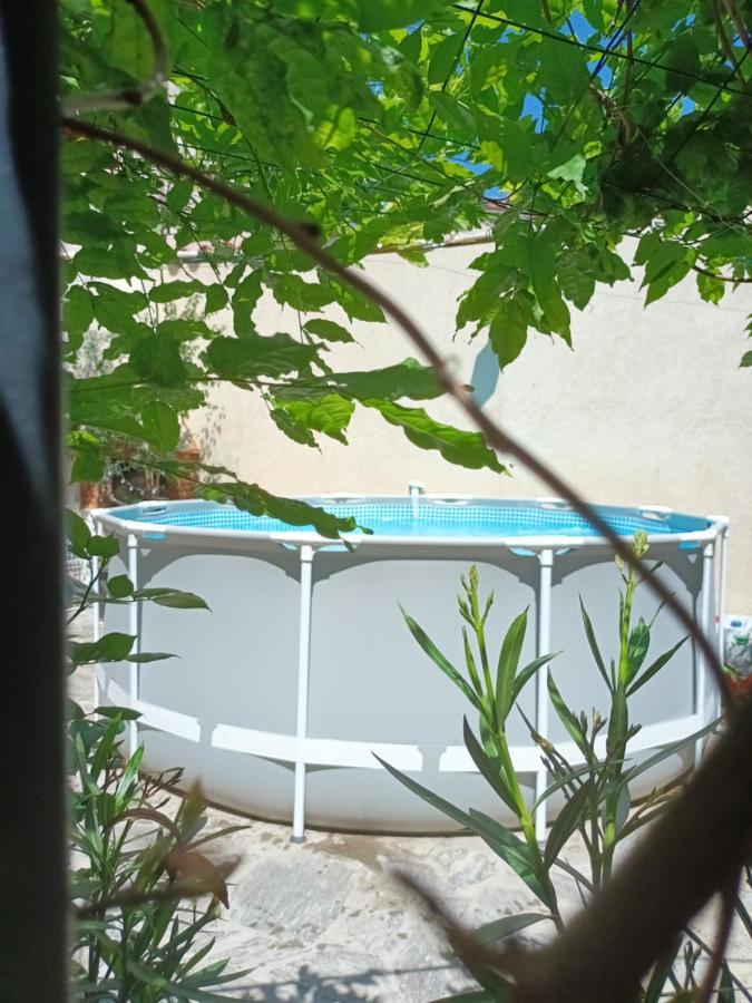 Caramany B&B Chambres "Chez Meme Germaine" المظهر الخارجي الصورة