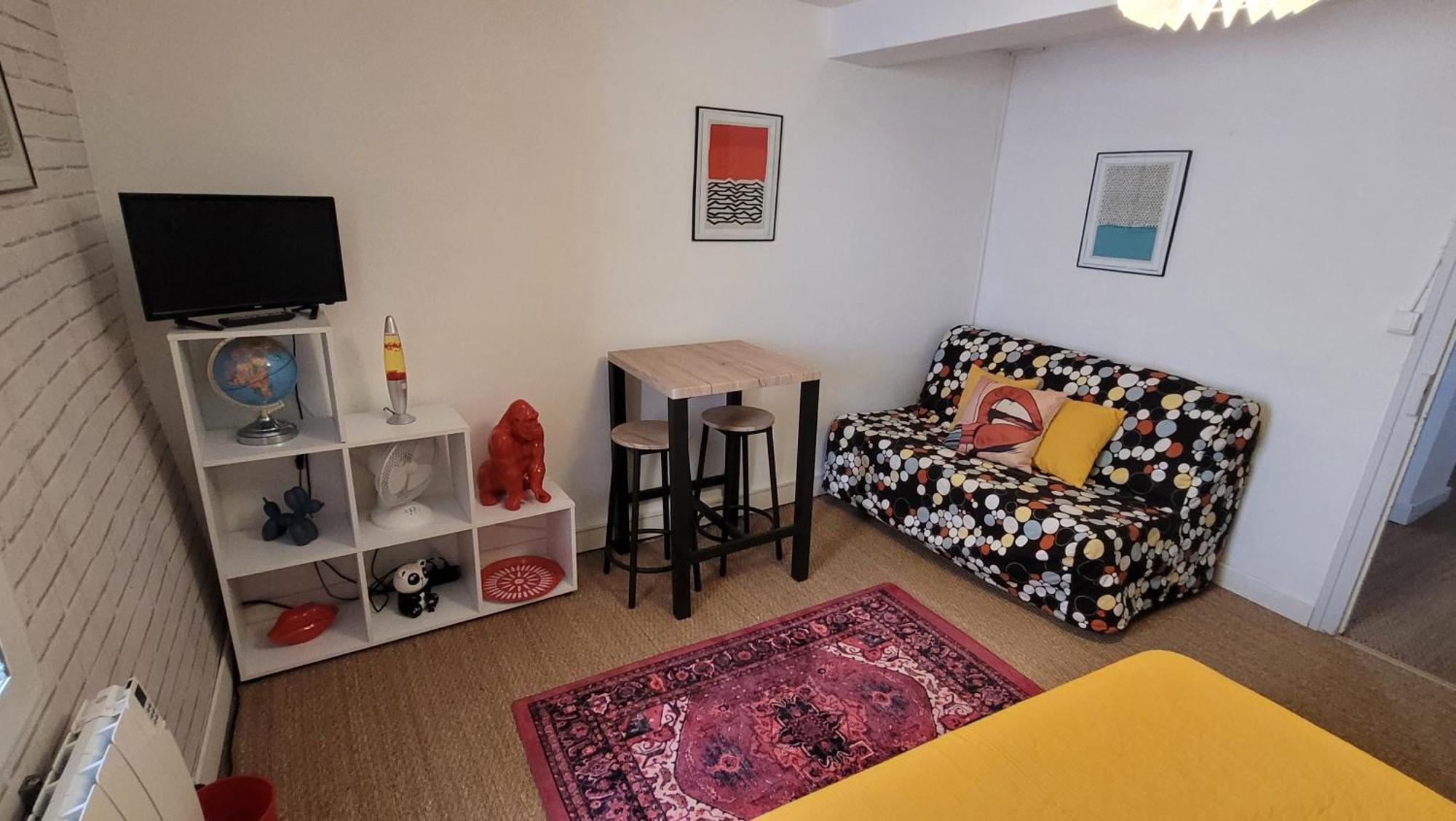 Caramany B&B Chambres "Chez Meme Germaine" المظهر الخارجي الصورة
